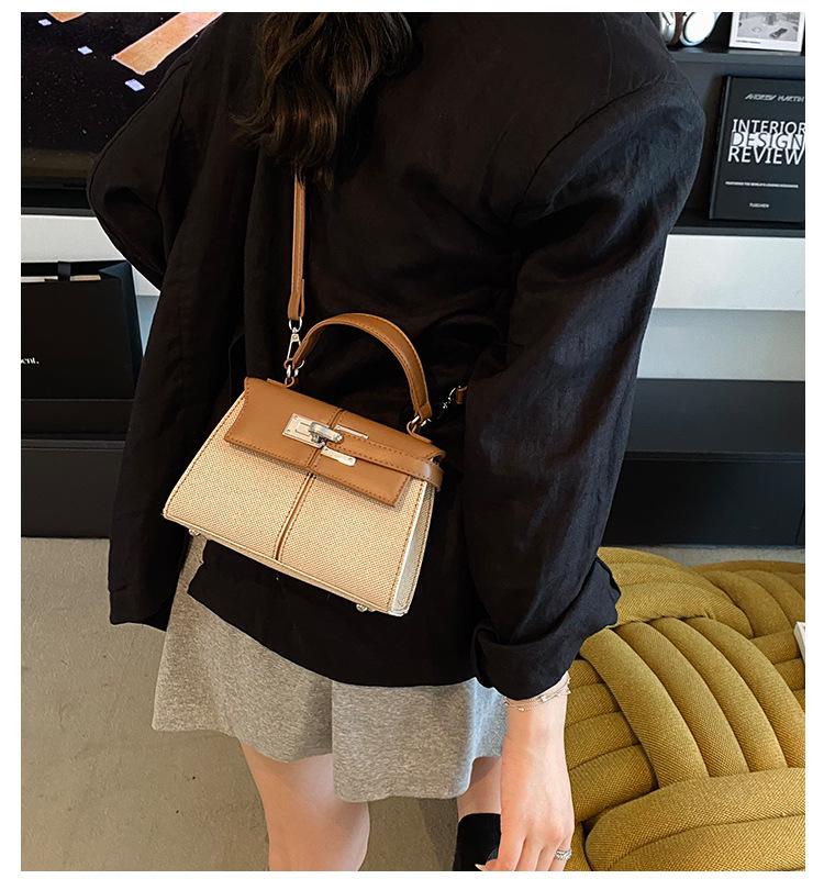 Korean version of high-quality, simple and versatile commuter handbag women's 2025 summer new niche messenger small square bag