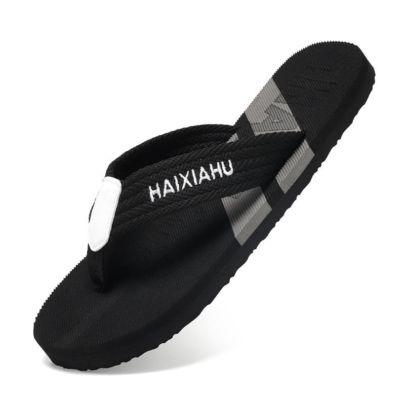 Men's Fashionable Summer Flip Flops Flat Sole Bathroom Non-slip Slippers Outdoor Beach Sandals Soft Rubber Indoor Home Slippers