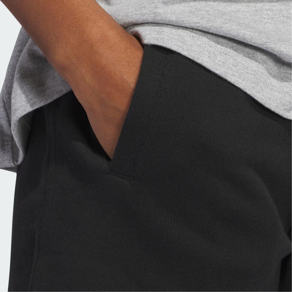 adidas Originals Essentials Solid Loose Fit Comfortable Three-Quarter Casual Shorts Women Shorts Black IY7343