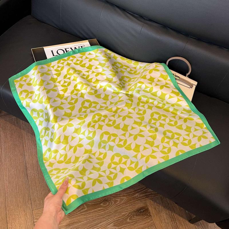 Fashion Black and White Printing Temperament Square Scarf Imitation Silk Korean Version Decorative Scarf Scarf Professional Decorative Shawl Silk Scar