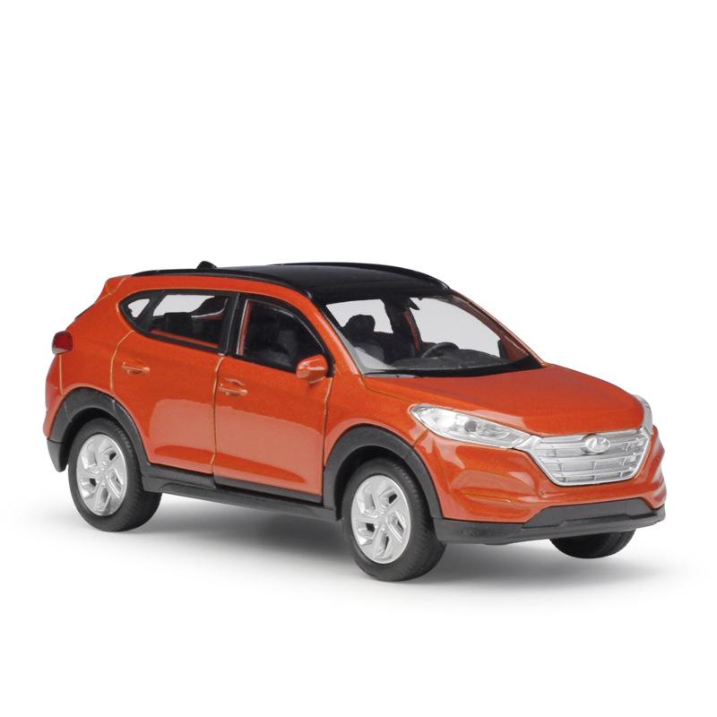 1/36 Hyundai Tucson SUV Spielzeugautomodell Welly Diecast Alloy Vehicle Miniatur Pull Back Collection Geschenk für Kinder Jungen Kind