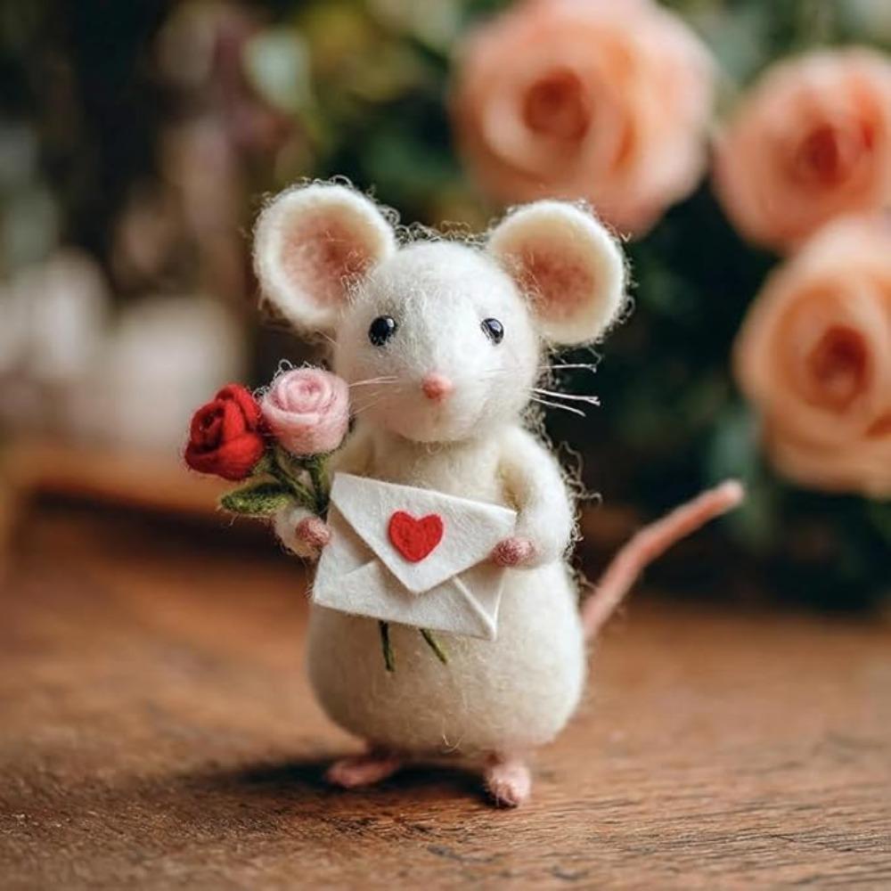 Craft Needle Felting Supply Needle Felted Mouse Handmade Cute Mouse Felt Mice Ornaments Figurine Gifts Mouse Animal Figurine