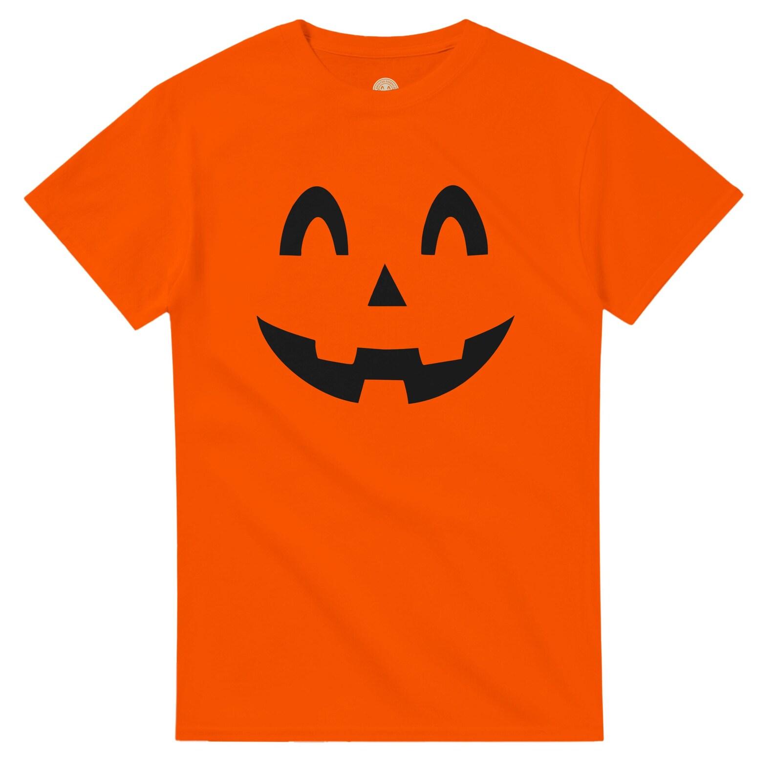 Funny Halloween Pumpkin Face T-Shirt – Jack O’Lantern Design, Spooky Unisex Shirt, Perfect Halloween Costume XL