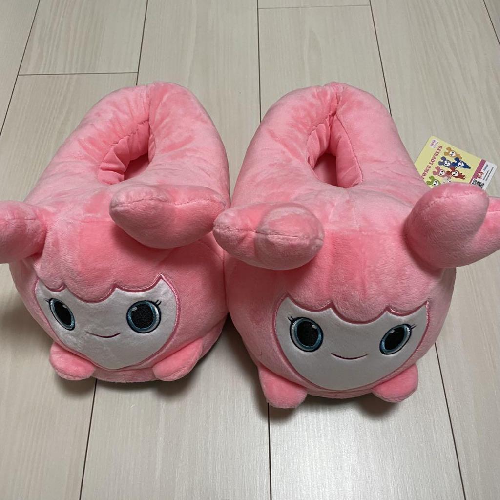 [USED] TWICE LOVELYS Plush Slippers Mobley