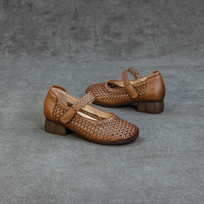 

Мода GKTINOO 2025 Новые Весенне-Летние Женские Туфли-Сандалии на Среднем Каблуке из Полой Коровьей Кожи Верхнего Слоя, Комфортные, Дышащие, из Натуральной Кожи 41 коричневый