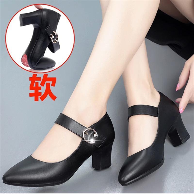 One-word buckle high heels, spring and autumn with cheongsam shoes, dancing single shoes, middle-aged and old 2 leather shoes for work, women's shoes