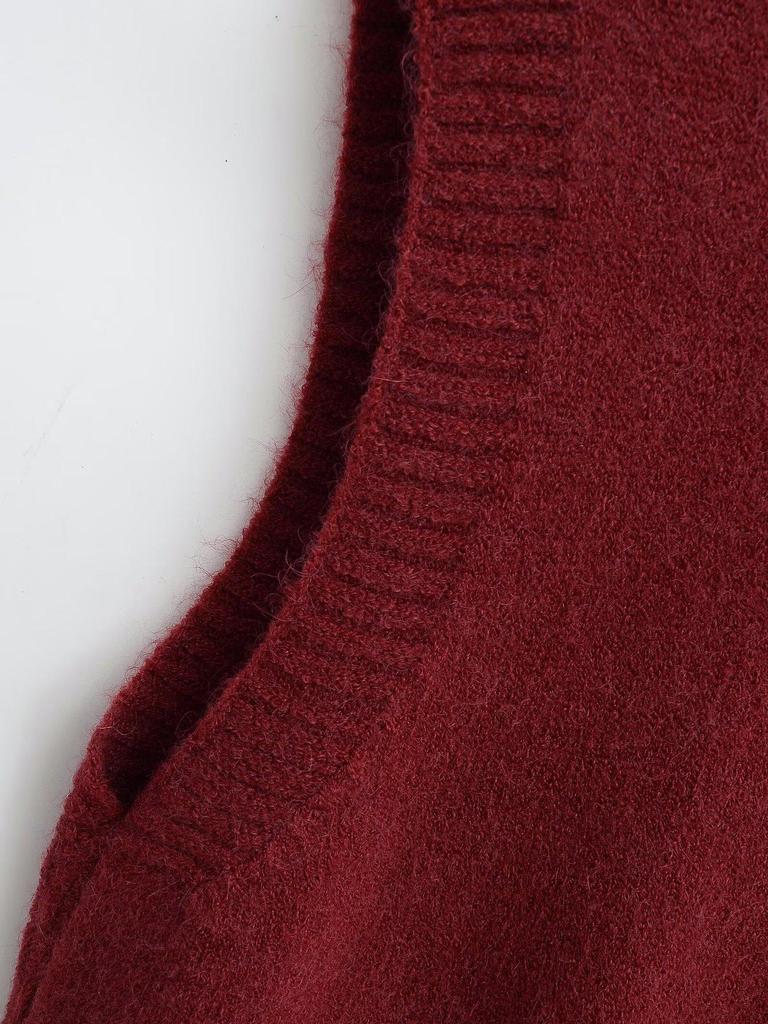 2024 Winter Women's European & American Fashion V-Neck Button Vest