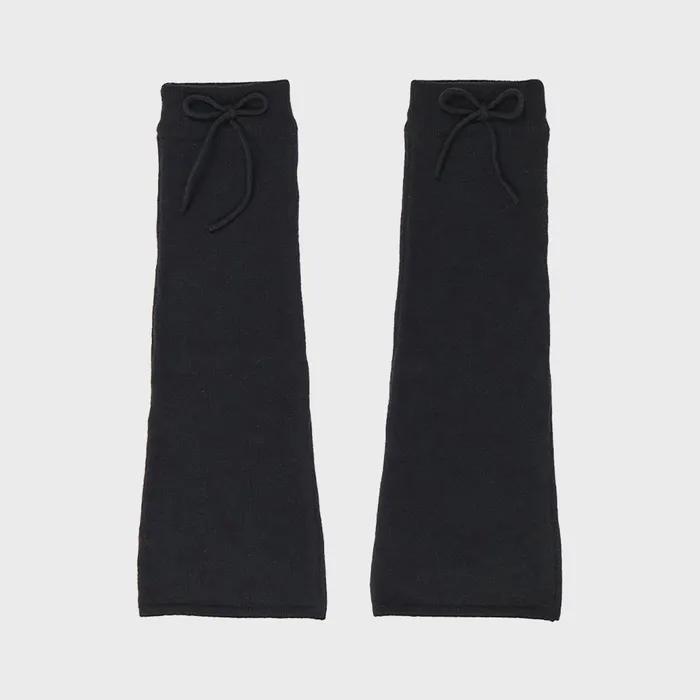 FLUFFY LEG WARMER (BLACK)
