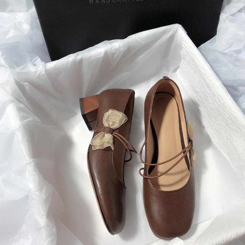 

Spring 2025 New College Wind Mori Fairy Thick Heel Non-slip Versatile Round Head Bow Mary Jane Shoes 35