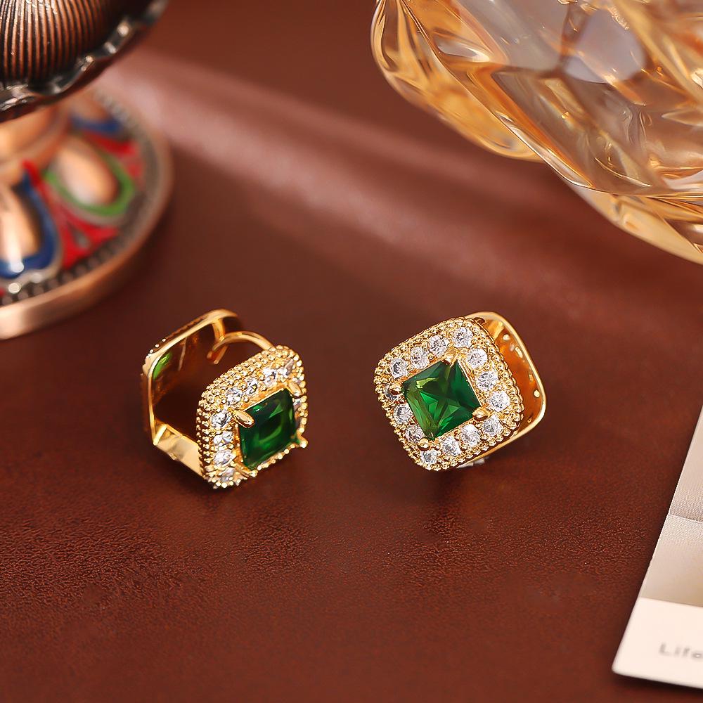 Double-sided Wearable Emerald Zirconia Vintage Elegant Earrings - Exquisite High-end Luxury Studs