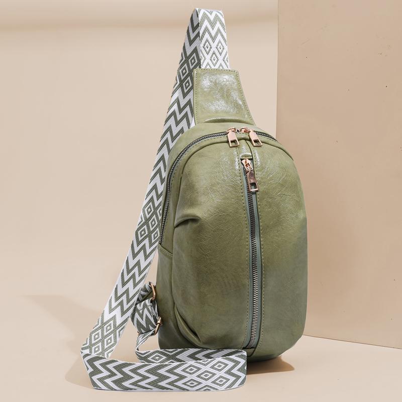 Vintage Chest Bag Women's Crossbody Bag Large Capacity Shoulder Bag