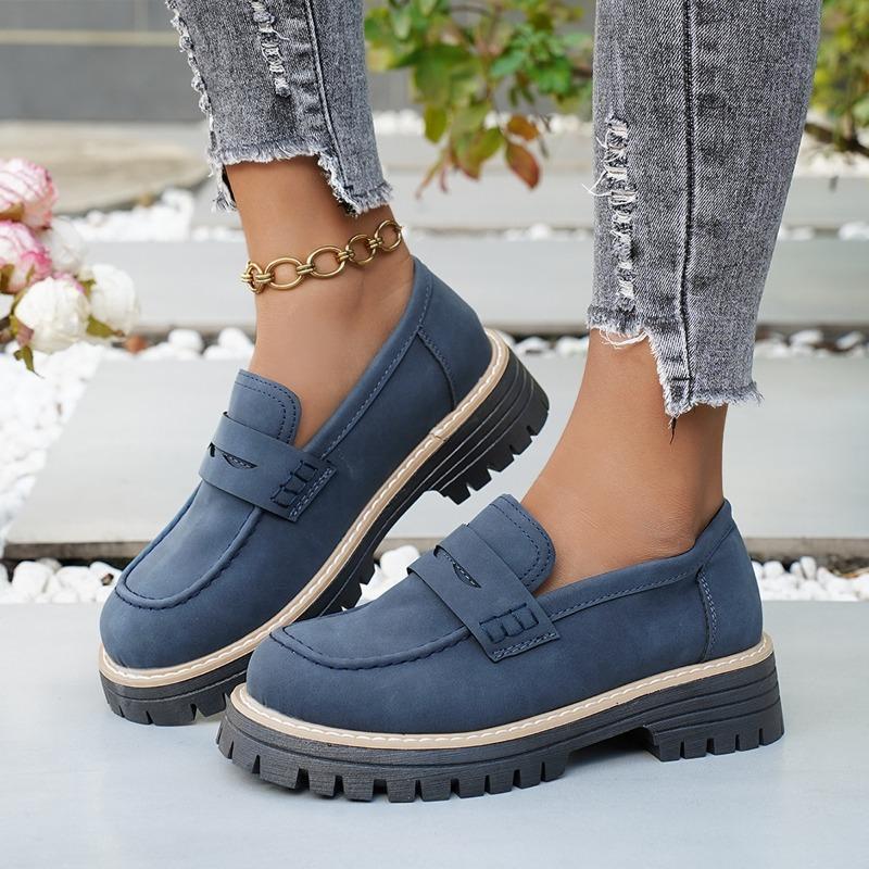 New Women's Casual Single Shoes, Large-sized Casual Thick-soled Round-toe Shoes and Leather Shoes