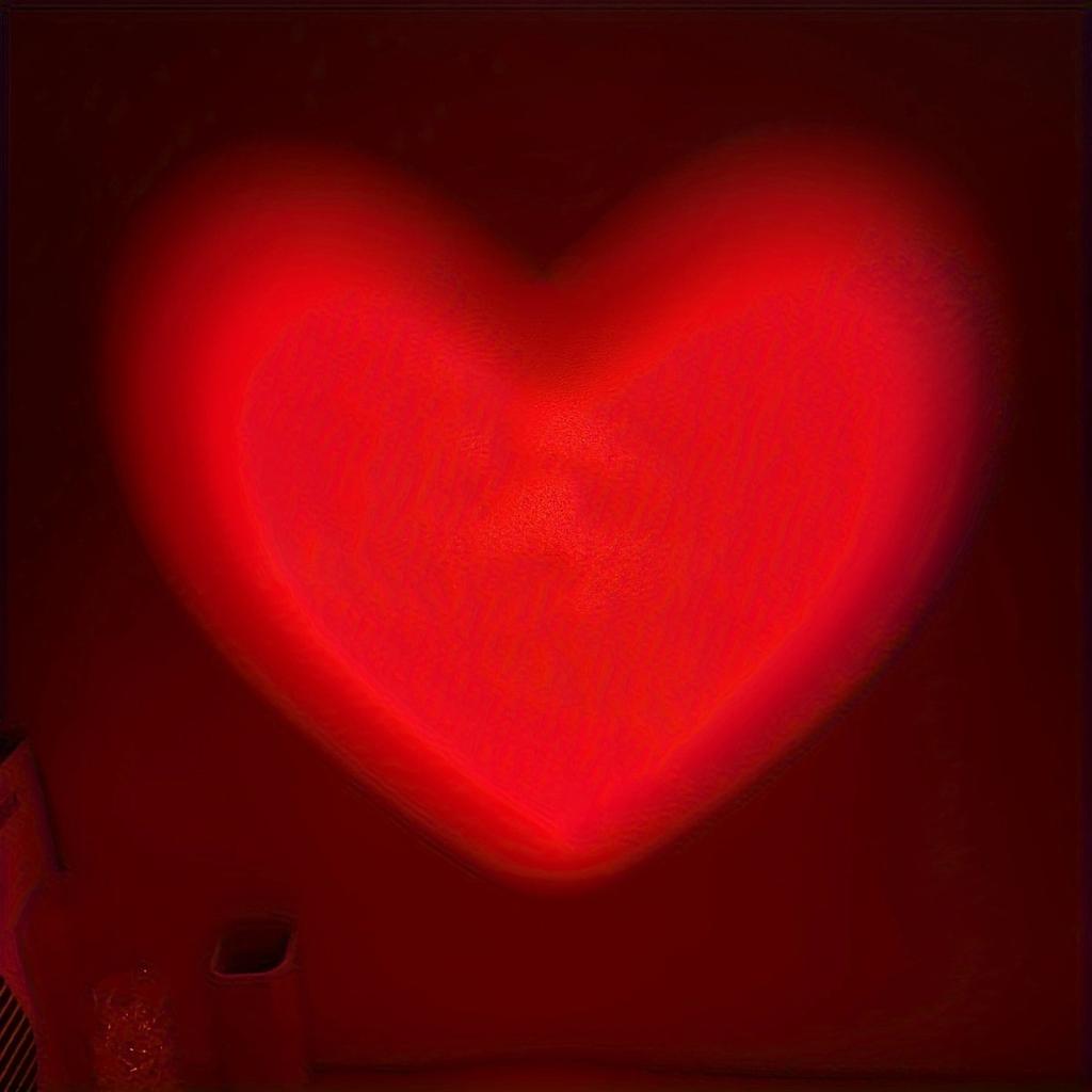 1 Piece Romantic Heart-Shaped LED Projector Light USB Powered Photography Background Party Bedroom Decor Ideal Valentine's Day