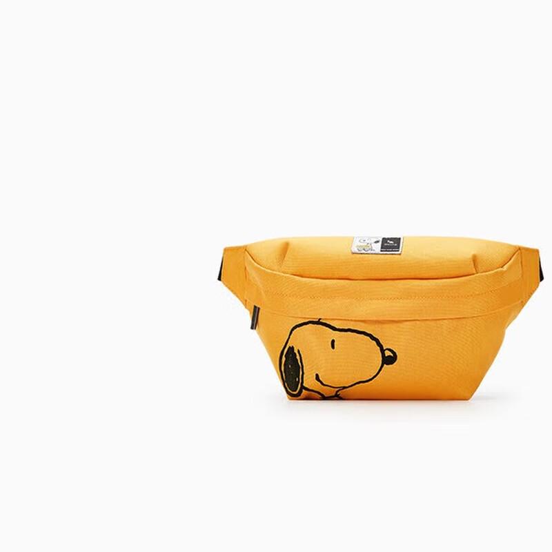 OIWAS Snoopy Collaboration Crossbody Bag