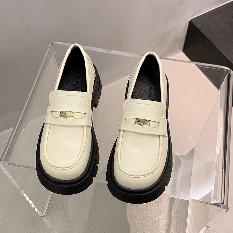 

Туфли женские кожаные с круглым носком и одной педалью, новинка 2024 года в британском стиле, модные, темпераментные, повседневные, одинарные, туфли Мэри Джейн 40