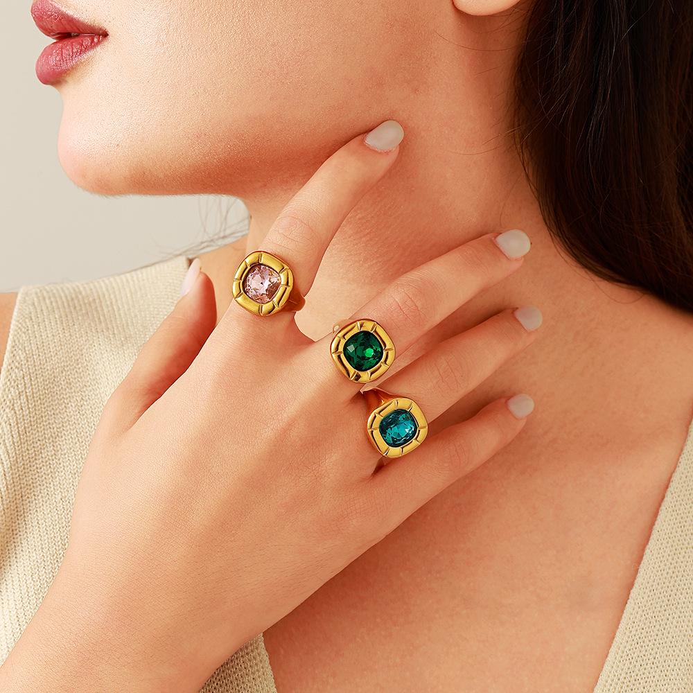 Yingtai Women's 18k Gold Non-Fading Big Diamond Ring - Stainless and Titanium Steel, European and American Style, Fine Polish, Vacuum Plated