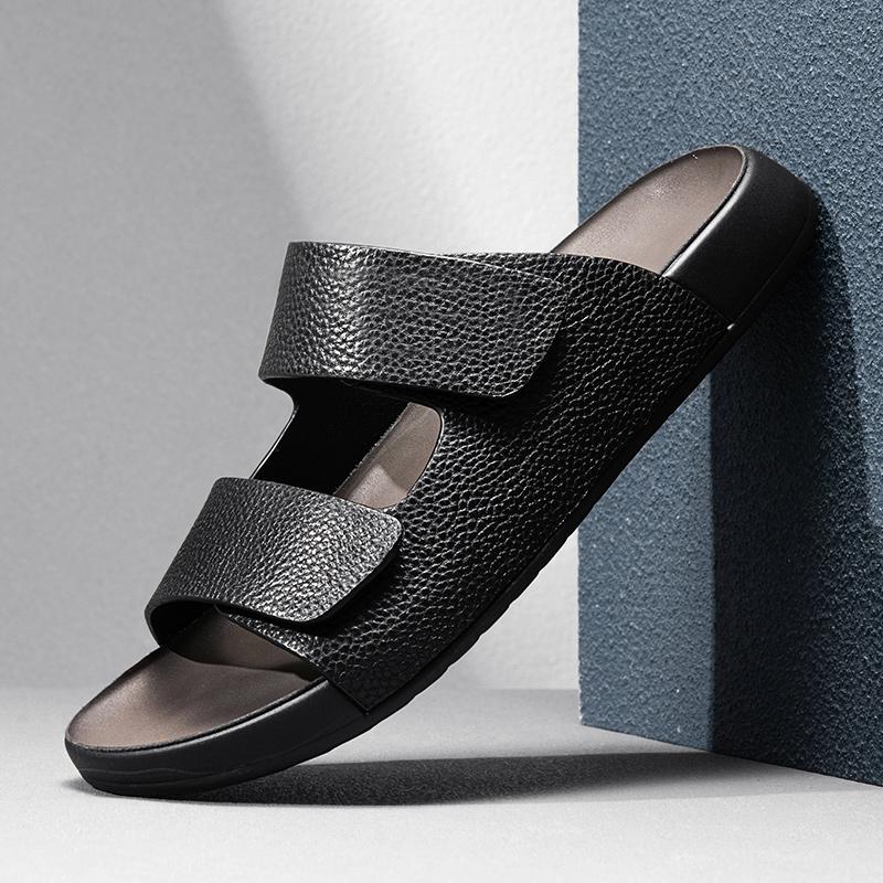 Fashion New Stylish Slippers Versatile Half Drag Mens Summer Casual Shoes Outdoor Comfortable Beach Shoes Soft Sole Slides Beach Sandals