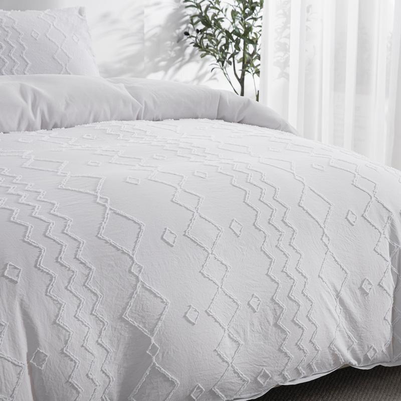White Duvet Cover Queen Boho Tufted Microfiber Bedding Set for All Seasons, Embroidery Shabby Chic Comforter Covers with Zipper