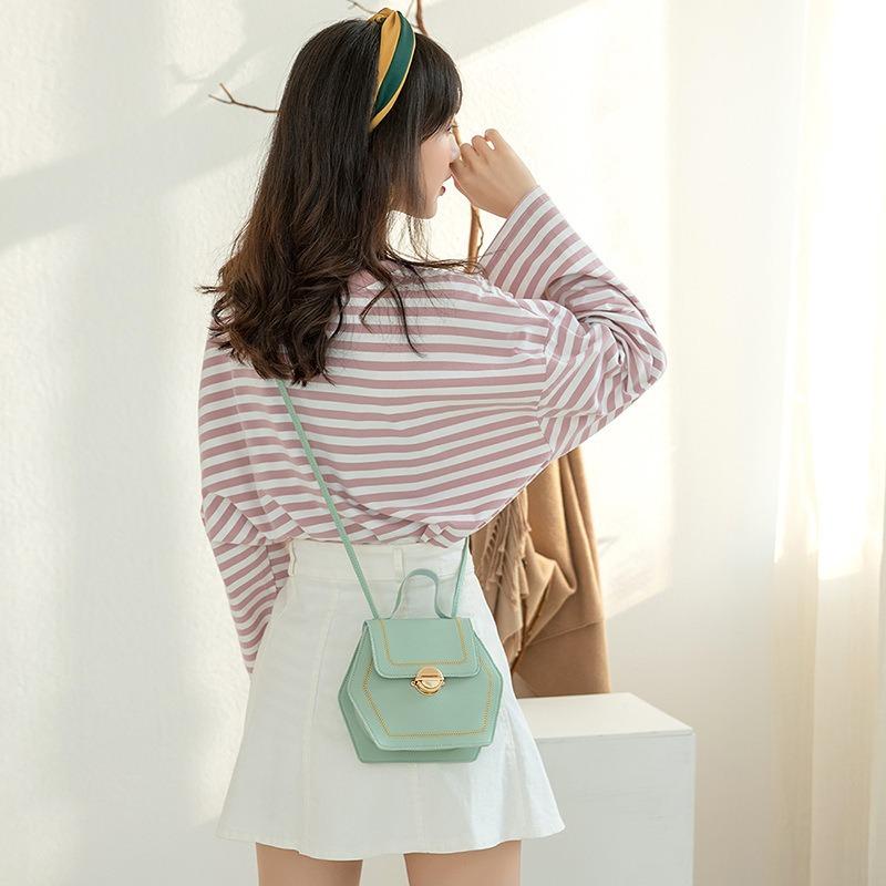 Women's Bag - Casual Small Square Bag - Shoulder Strap Crossbody Bag - Fresh and Cute Phone Bag