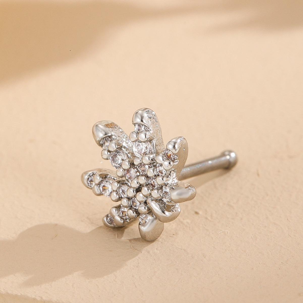 

Оригинальный дизайн проколотый носовой гвоздик женский хип-хоп кленовый лист инкрустированный цирконием полный бриллиантовый дизайн носовое кольцо украшение для носа