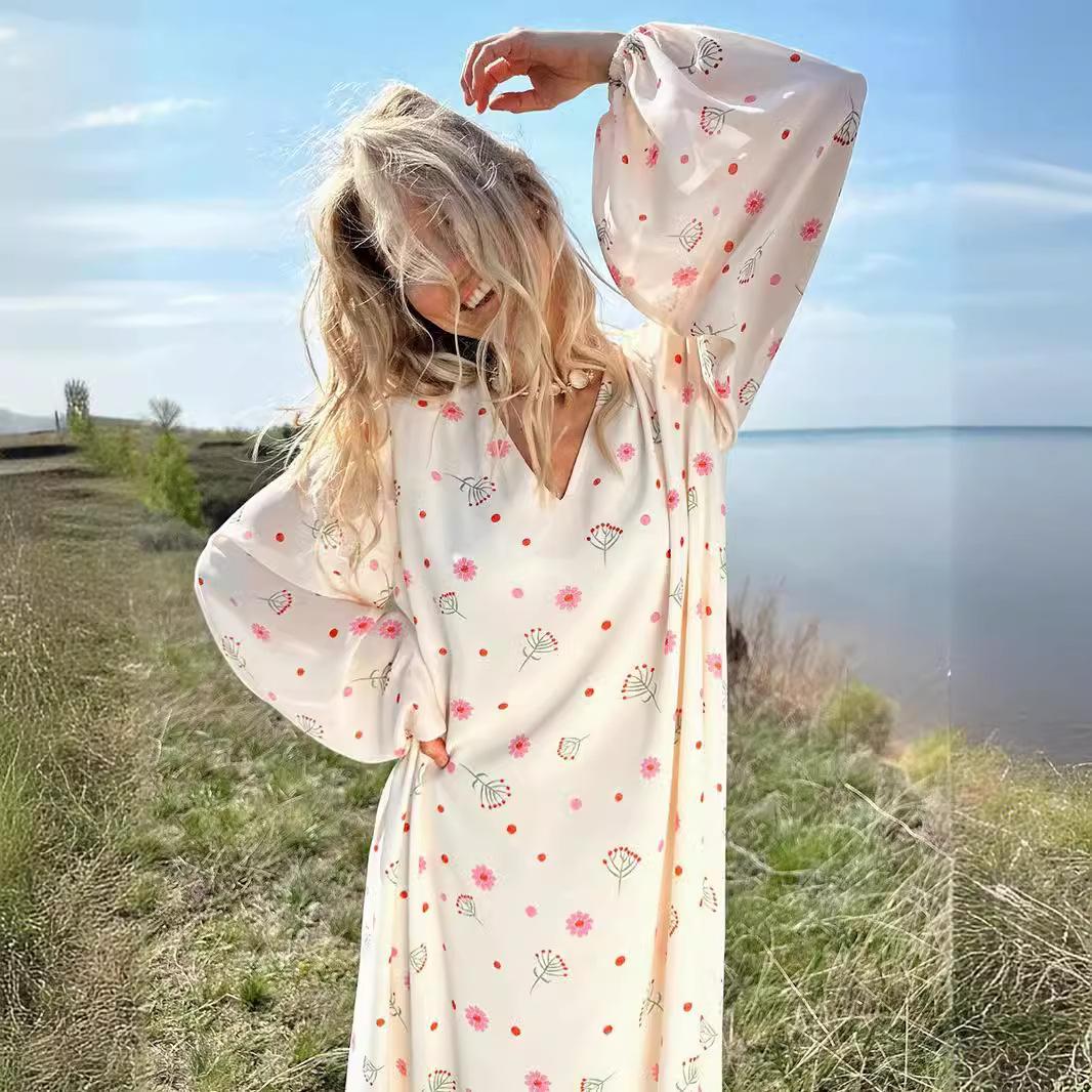 Женское летнее этническое принтованное платье с длинными рукавами и высокой талией — фото 3