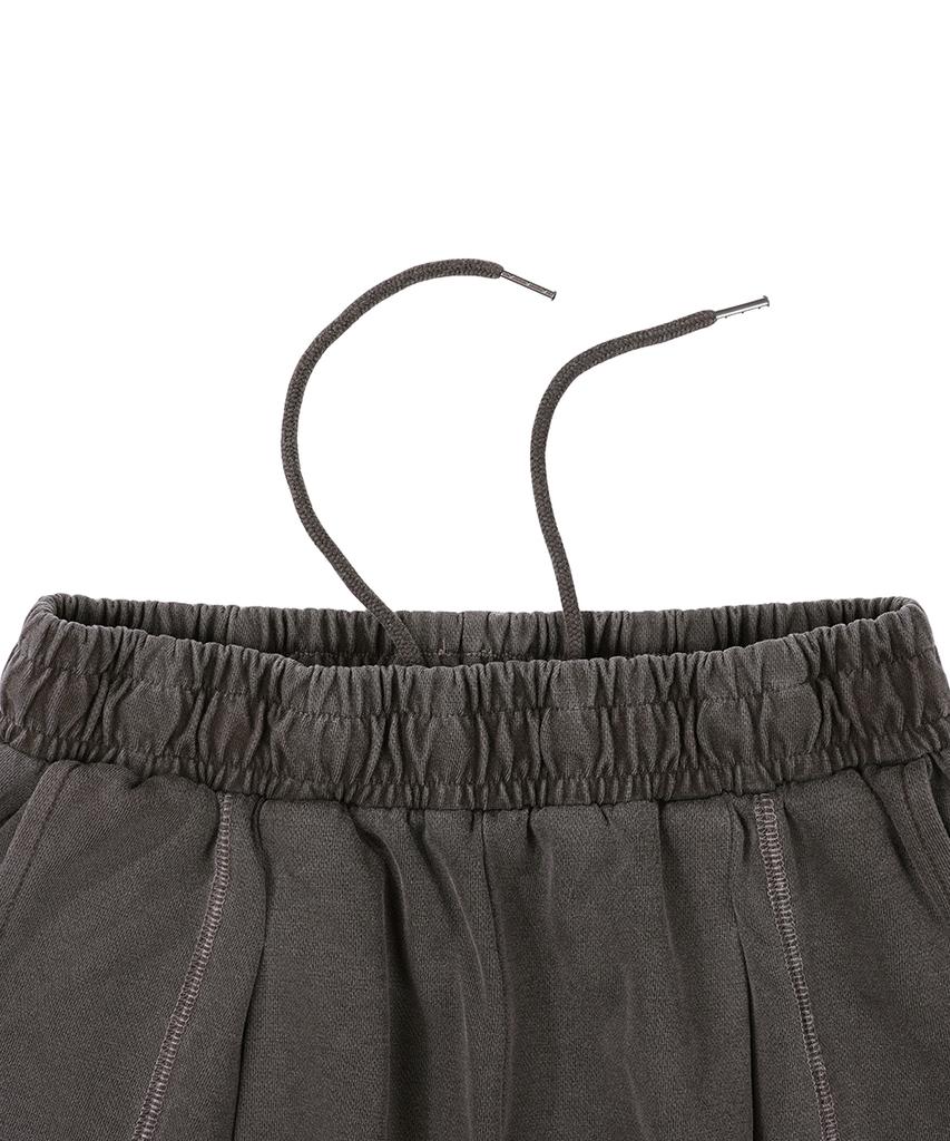 GAKKAI UNIONS One-Pleat Pigment Balloon Pants Brown