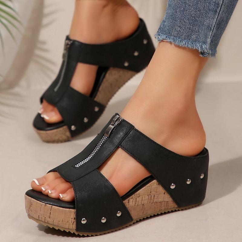 Summer New Thick-soled Wedge Heel Fish Mouth One-word Large Size Women's Slippers Rivet Open-toed Women's Shoes