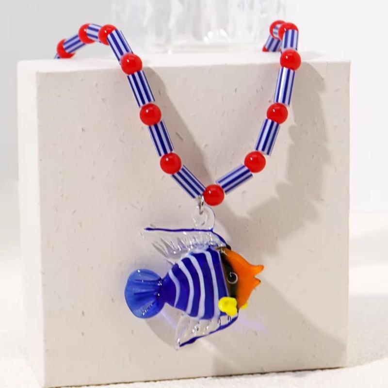 Ocean Beaded Necklace with Fish Pendant Adjustable Length Clavicle Chain for Women Fashionable Neckchain Accessory