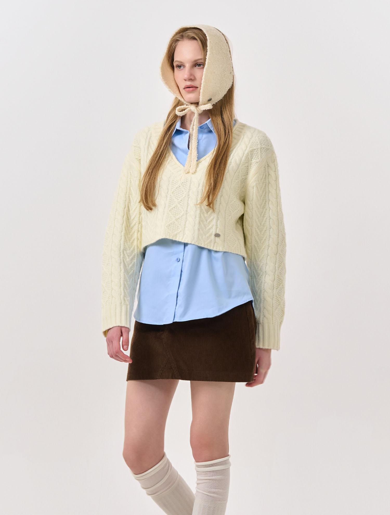 General Idea Wool Cable V-Neck Crop Knit [Cream] / Wbd4L05541 Cream/M