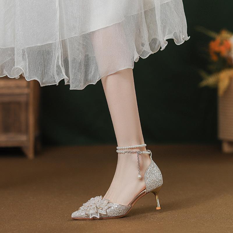 French stiletto beautiful wedding shoes bride shoes can usually be worn with small skirts high heels women pearl rhinestone single shoes women