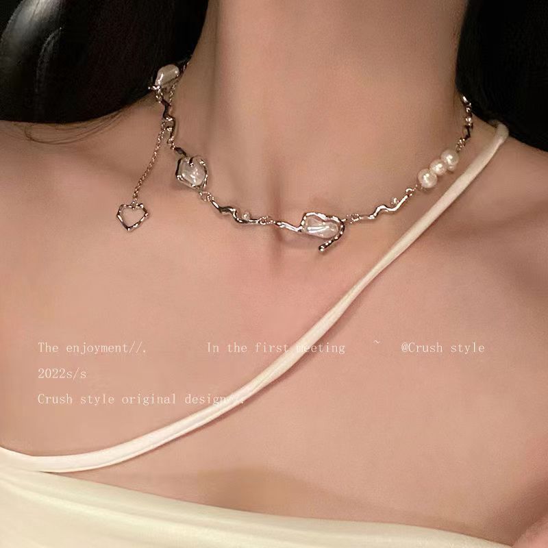 Sense Shell Love Necklace Female Niche Design Light Luxury Versatile Girlfriend Bow Collarbone Chain Niche Neck Chain Exquisite