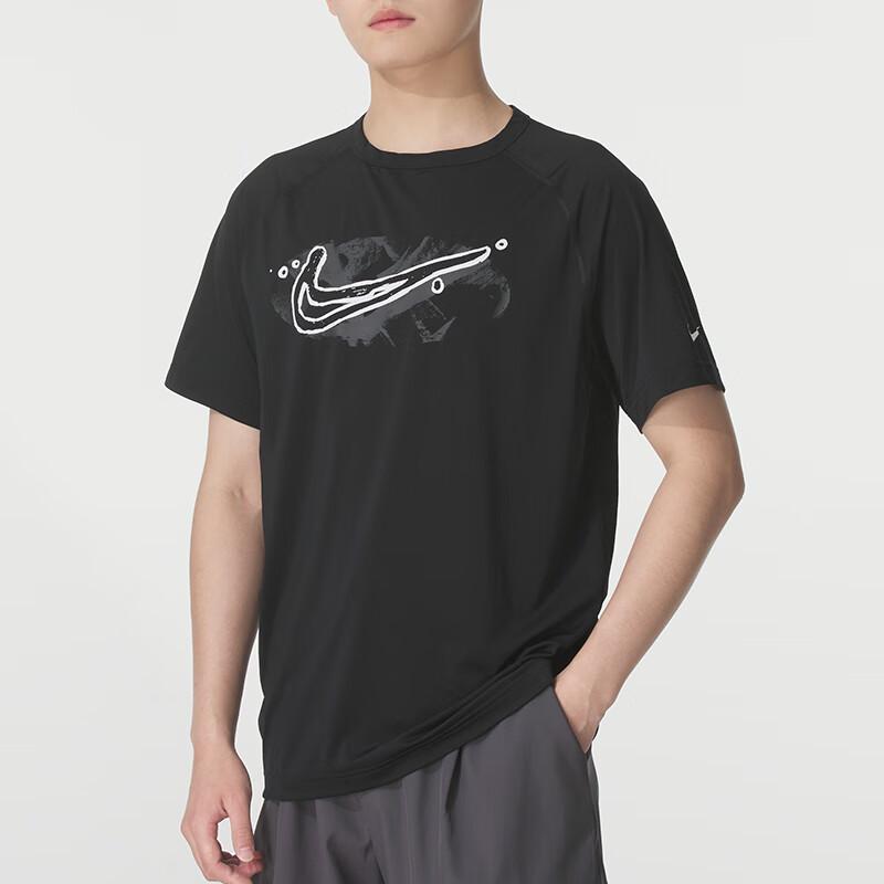 Nike Breathable Training Comfortable Short-Sleeve T-Shirt for Men, Black HV0429-010