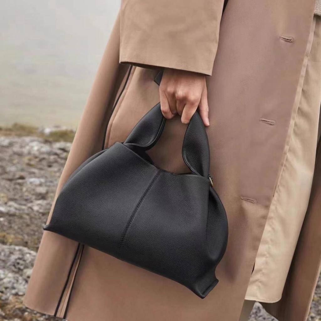 Niche Design Bag Women 2025 New Messenger Bag Versatile Dumpling Bag Bag High-end Handbag Lunch Box Bag