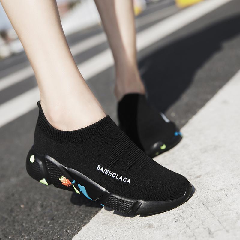 Cloth shoes medium sports shoes light shoes black large size not tired feet