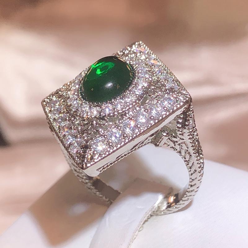 Nuevos anillos huecos con forma de rombo Retro para mujer, anillo de joyería de Color plateado y circonita verde, anillo de compromiso de boda clásico, joyería completa