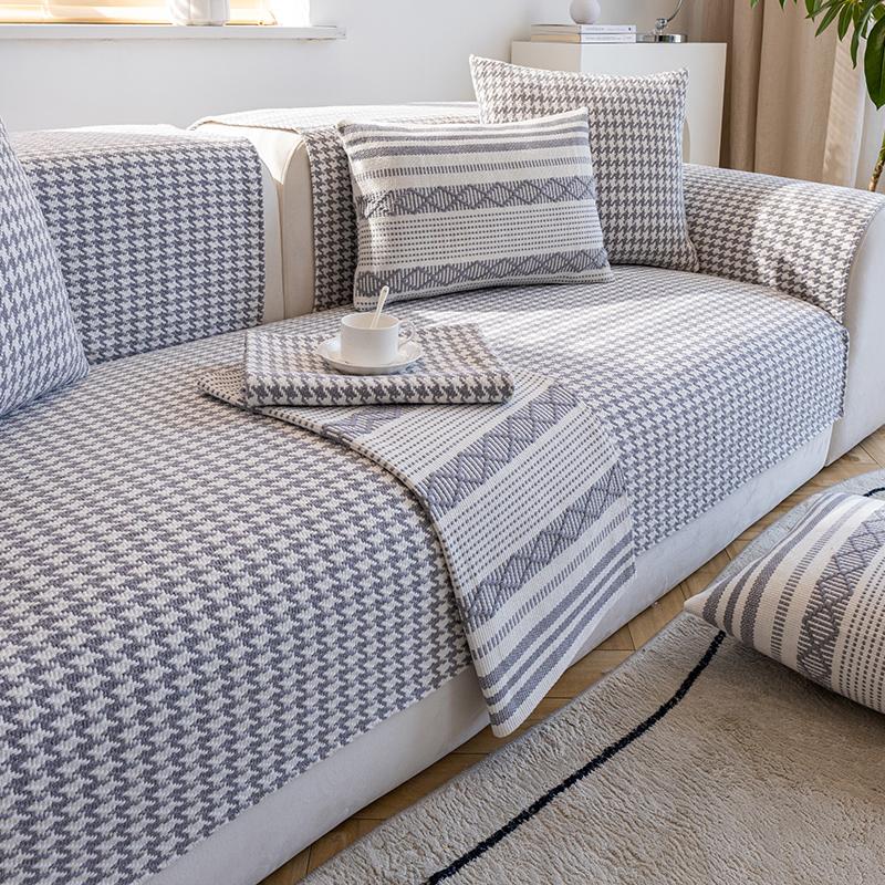 Baumwoll- und Leinen Sofakissen Vier Jahreszeiten Universal Leder Rutschfest High-End Einstieg Luxus Sofabezug Nordisch Schlicht Kissenbezug Handtuch