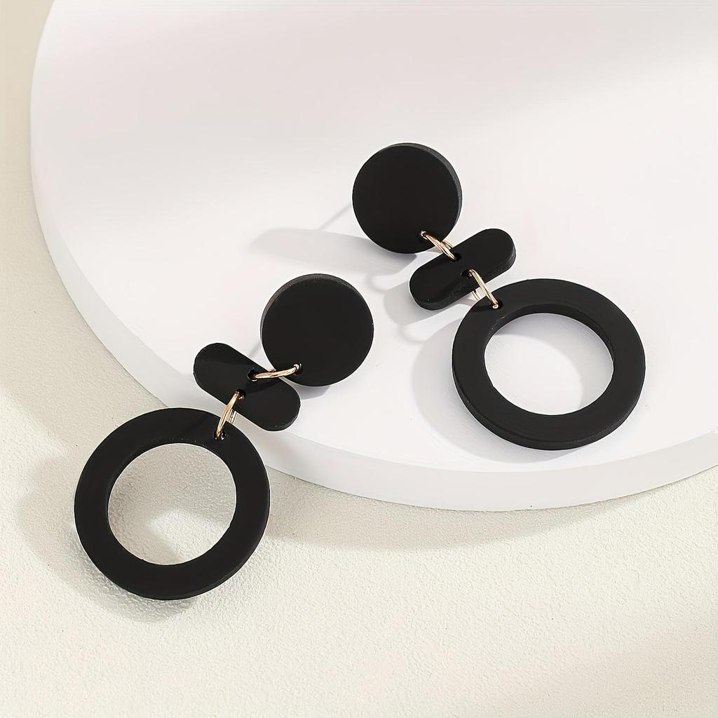European-American Fashion: Black Geometric Acrylic Pendant Earrings