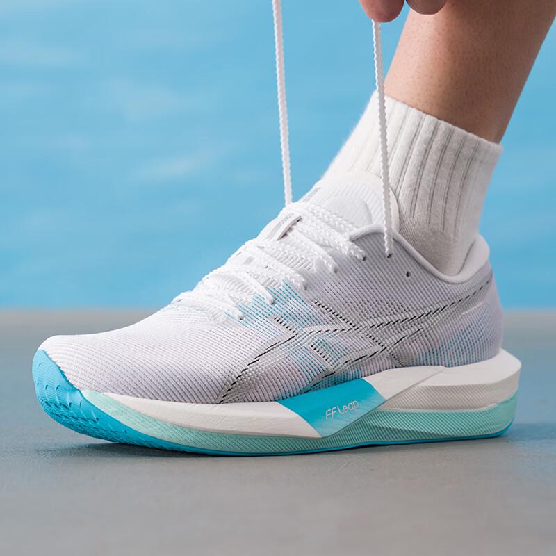 ASICS Unisex Road Racing Running Shoes