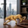 Accessoire de Bureau Moderne de Luxe Figurine Léopard Doré Modèle, Statue Vive, Posture Accroupie Courante, Ornement Décoration Bureau Bureau Résine