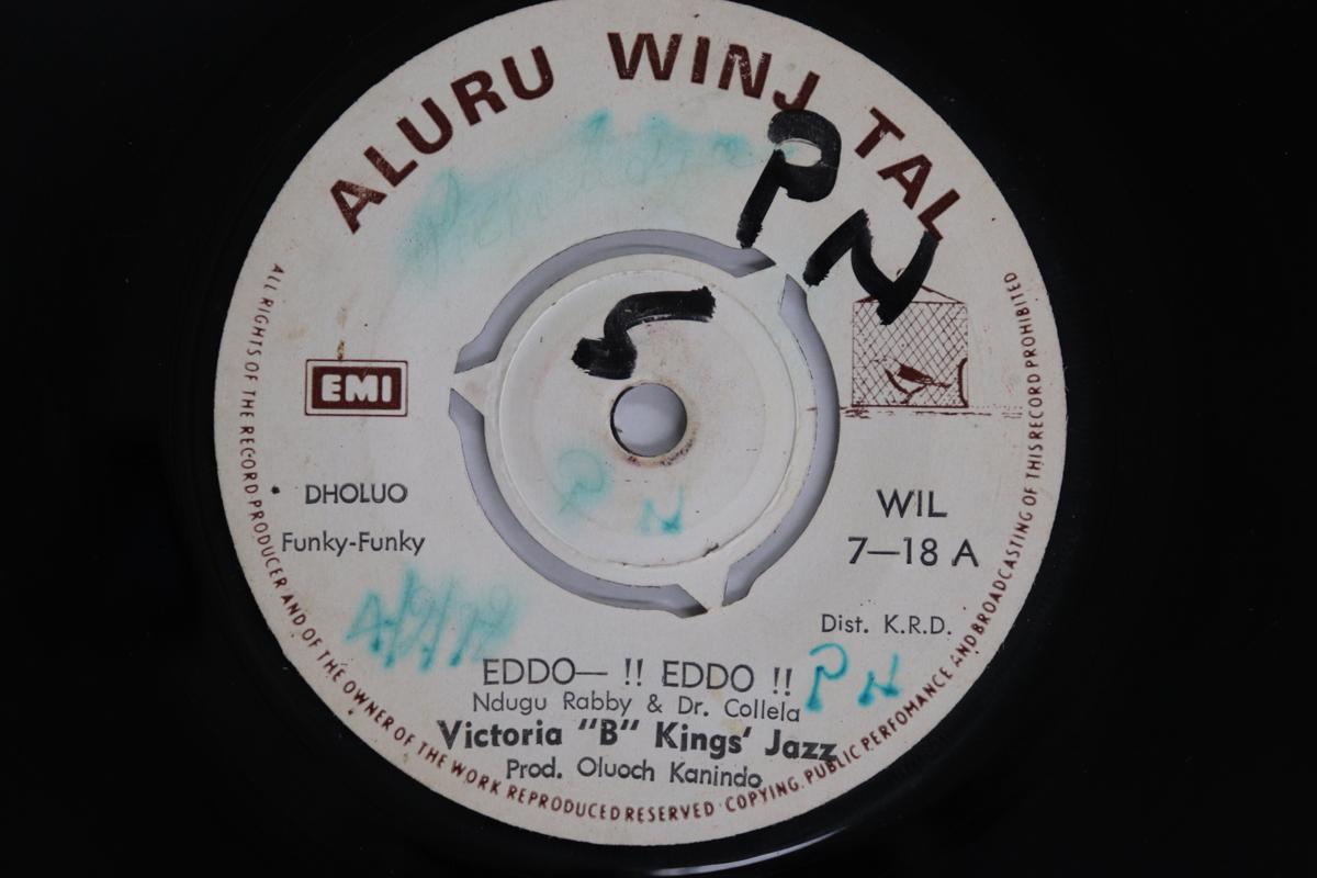 

7inch Record VICTORIA B KINGS JAZZ - Eddo!! Eddo!! / Dick Ooro WIL718 ALURU WINJ TAL Kenya World Music Used