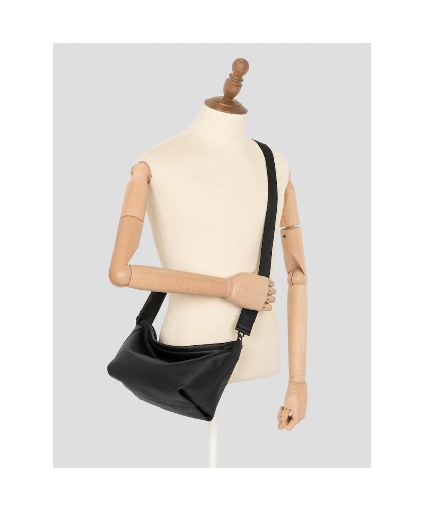 Beanpole Accessory Less Bag_2 Small Leather Crossbody Bag Black