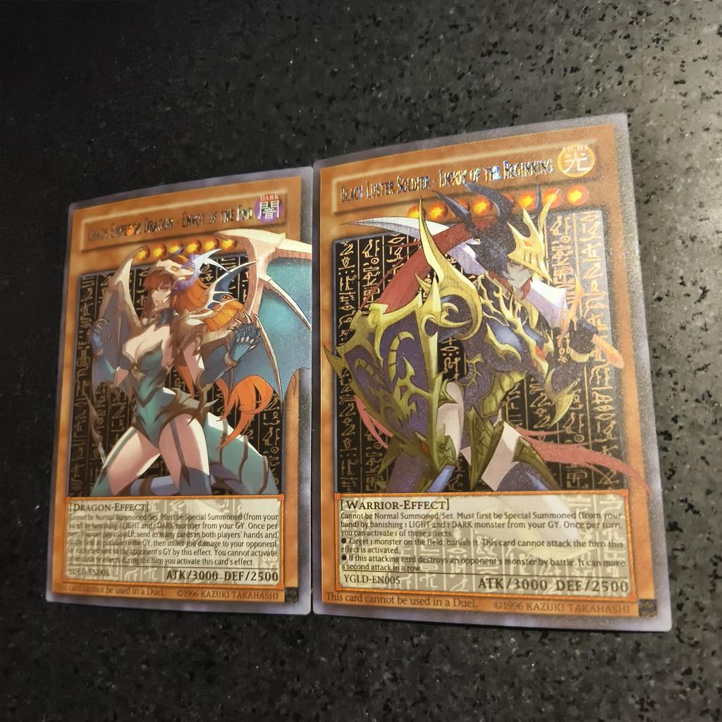 2 Stück/Set Yu-Gi-Oh! Schwarzer Luster Soldier DIY Selbstkontrolle Unterschrift Sammeln Handels Flash Card Anime Cartoon Originalserie Geschenk