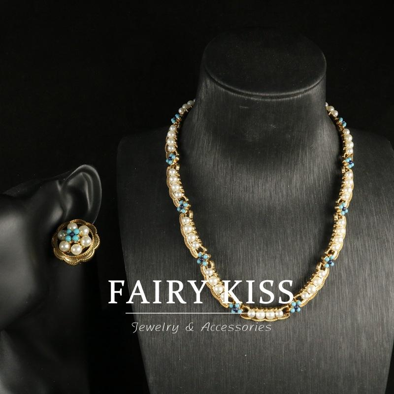 Stylish Round Inlaid Turquoise Imitation Pearl Stud Earrings Exquisite Alloy Short Necklace Women's Versatile Exquisite Set