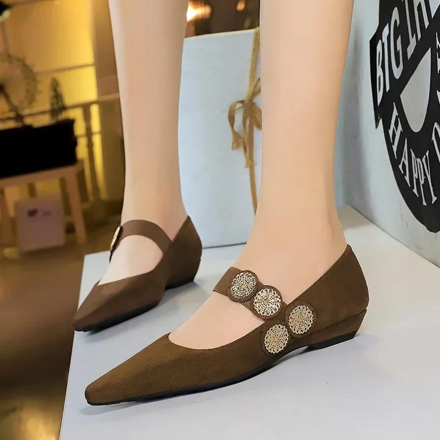 Luxury Rome Shoes Women Elegant Shallow Pumps Pointed Toe Retro Shoes Designer Dress Walking Mixed Color Velvet Mujer