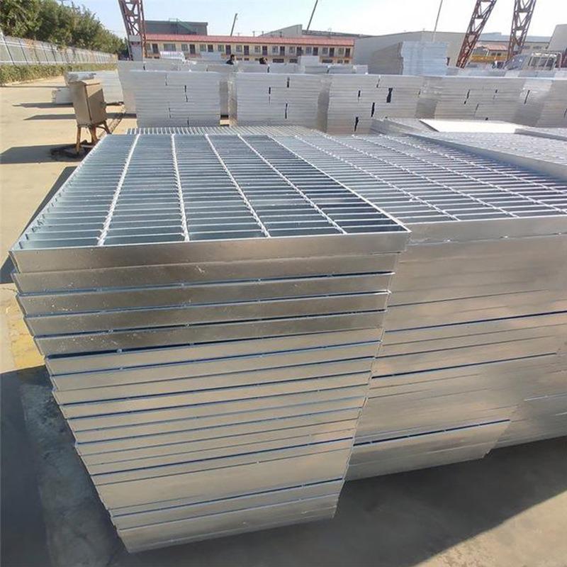 Custom Hot-Dip Galvanized Steel Trench Cover & Photovoltaic Walkway Panel