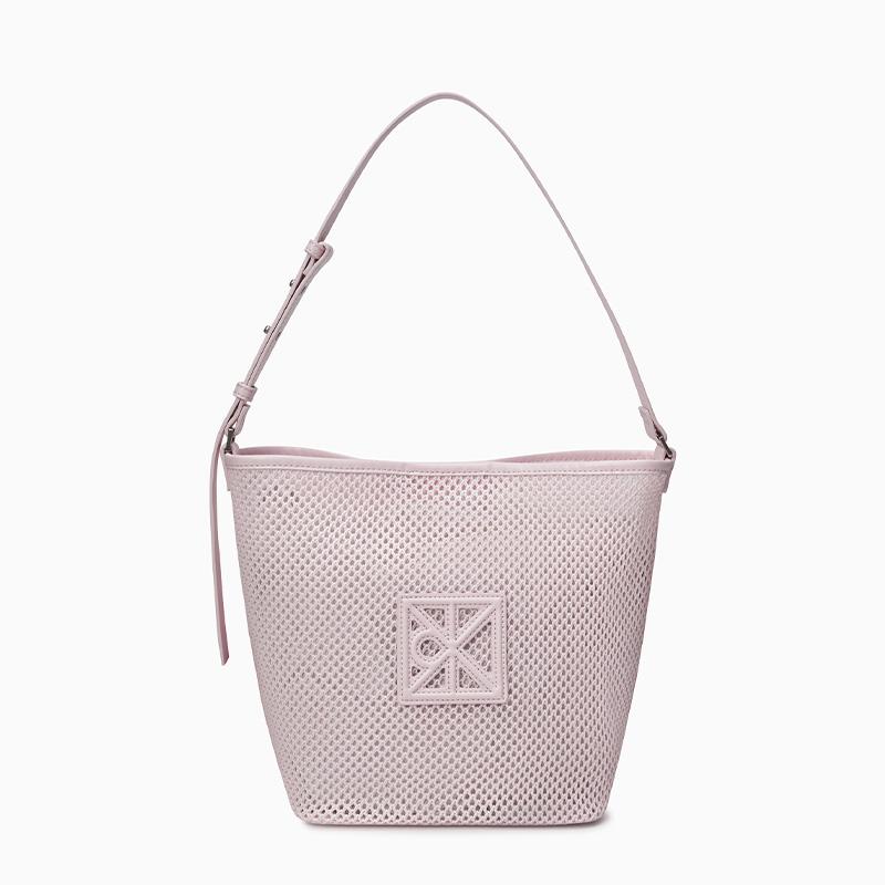 

Calvin Klein Commuter Style Monogram Logo Square Tag Woven Bucket Bag Women Handbags Light-Cherry-Blossom 4F3423G-8Z6 Basic Set (Bag)
