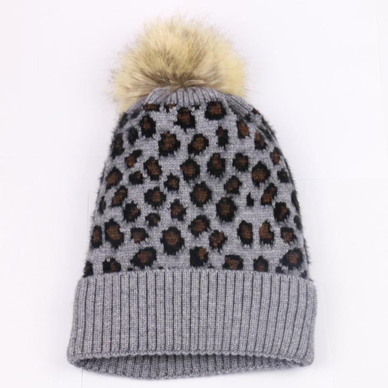 Foreign trade Amazon Harajuku leopard print knitted hat female Korean version autumn and winter new leopard point thickened ear protector wool hat