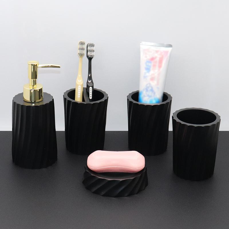 Modern Black and White Striped Ceramic Lotion Bottle Shampoo Pump Dispensing Bottle Rinsing Cup Soap Dishes Bathroom Accessories