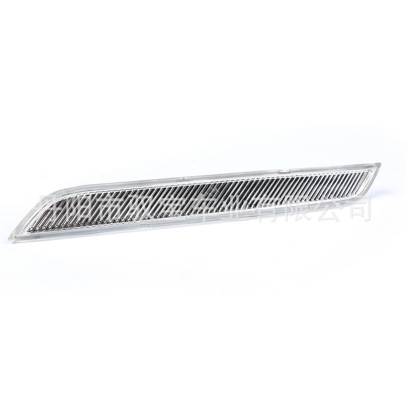 Front Bumper Side Light 63147187087 088 Compatible with BMW X6 E71 2007 2014 High Quality Car Accessories tallation Kit
