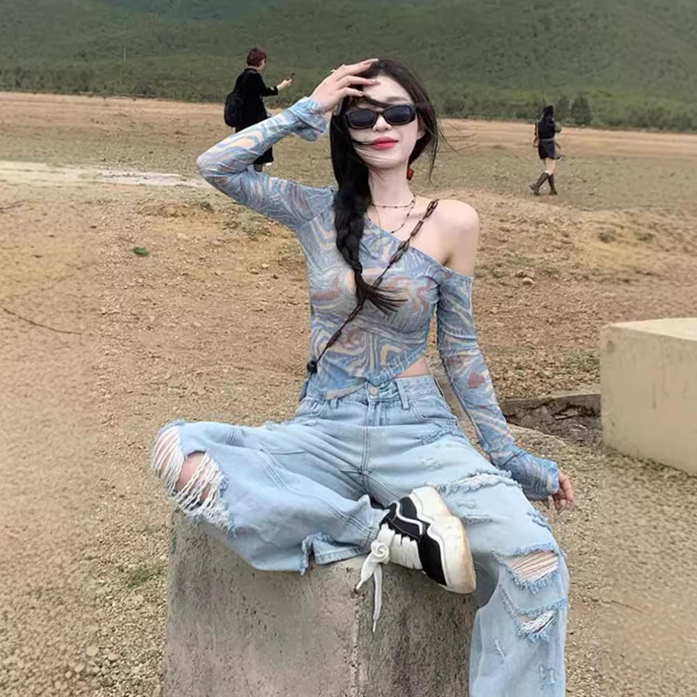Women's Off Shoulder Long Sleeve Mesh Top Slim Fit Tie Dye Printed Asymmetric Hem Y2K Fashion Crop Top